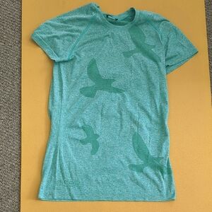 Oiselle Teal bird T-Shirt